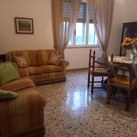 Casa Zi' Peppe Apartment Capranica ภายนอก รูปภาพ